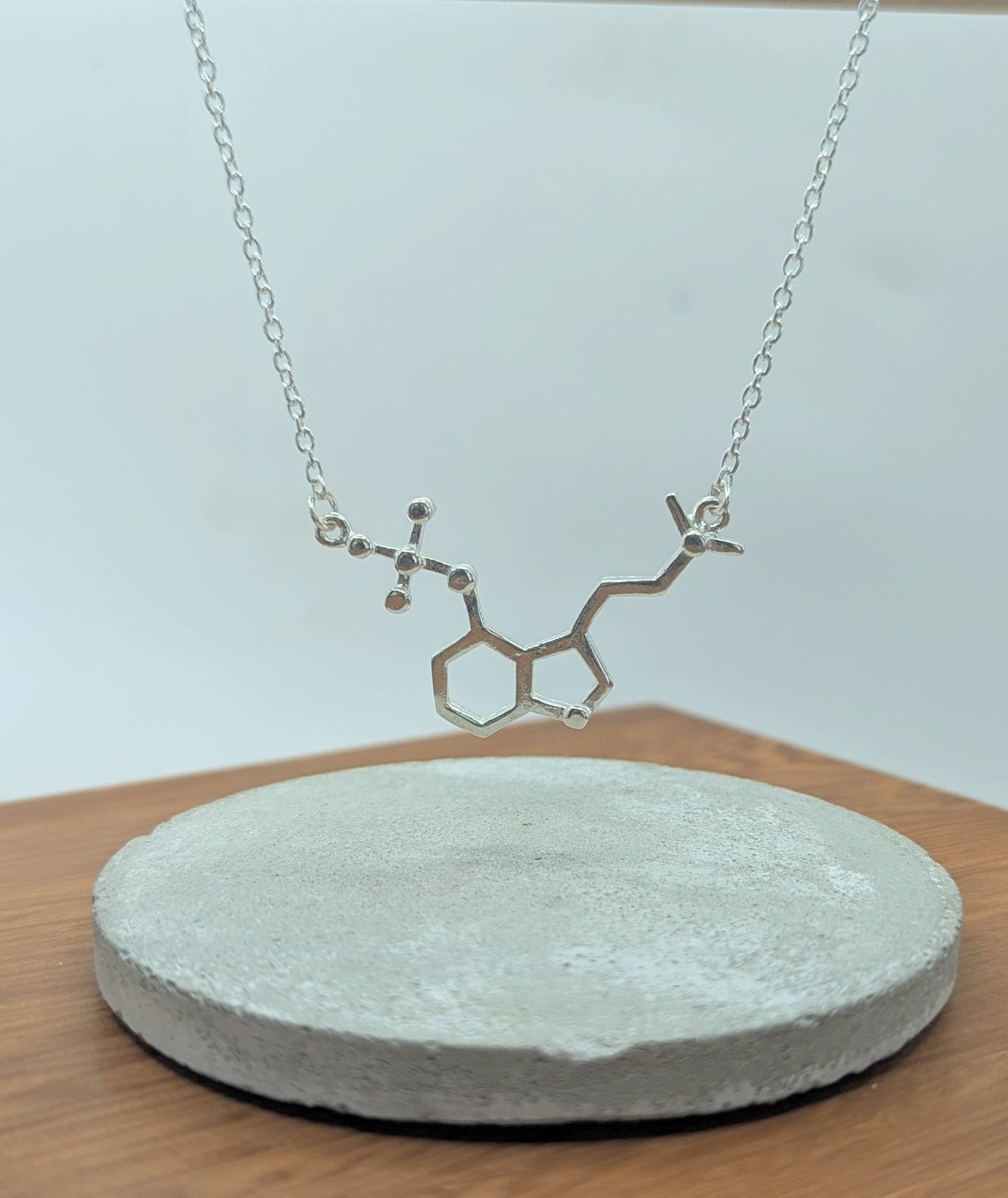 🍄 Collar Molécula de Psilocibina – Conexión, Naturaleza y Expansión en Plata 925