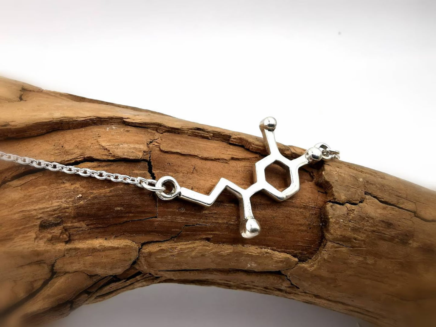 Collar Molécula de Adrenalina en Plata 925