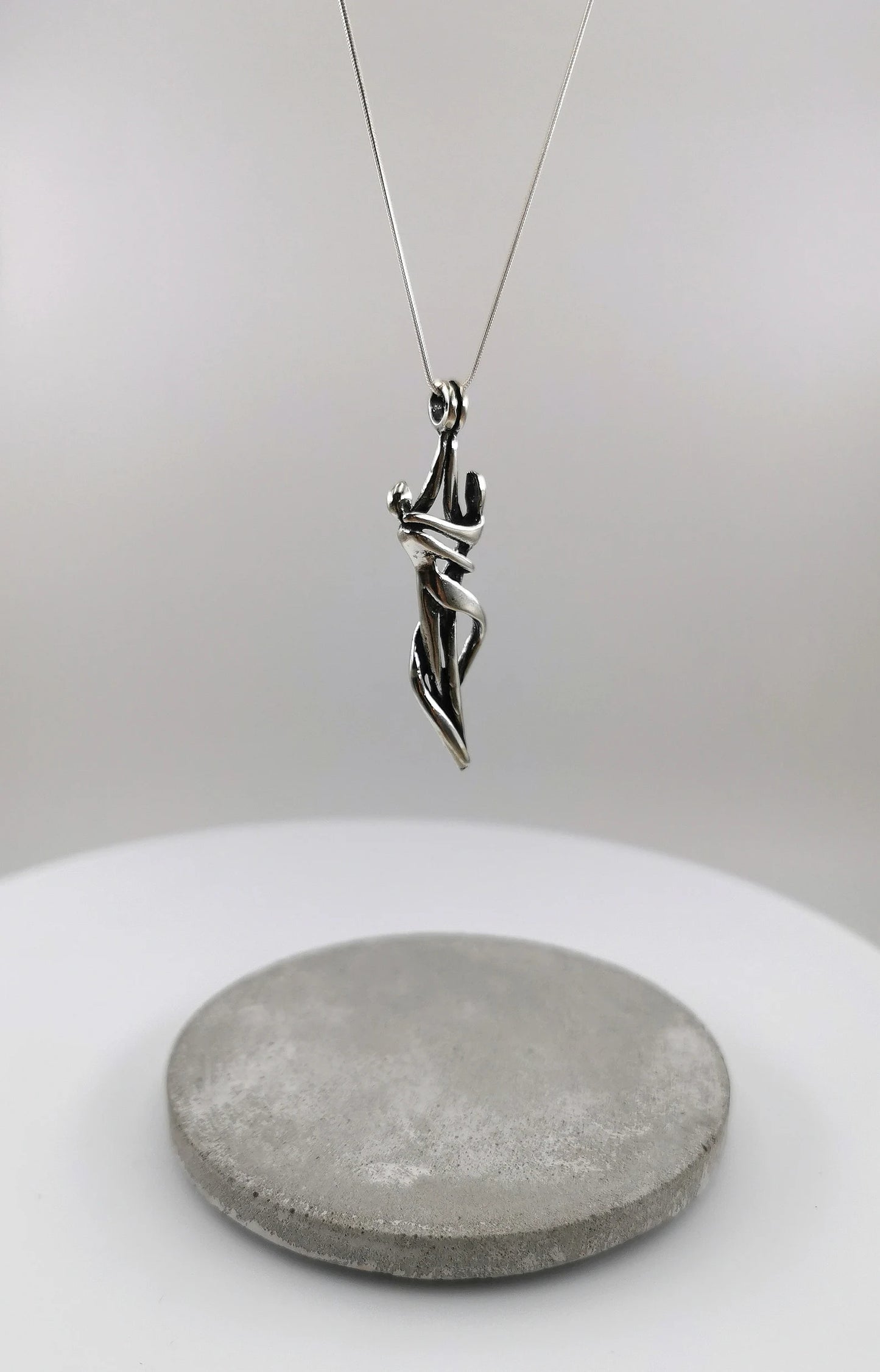 Colgante Amantes Abstractos en Plata 925