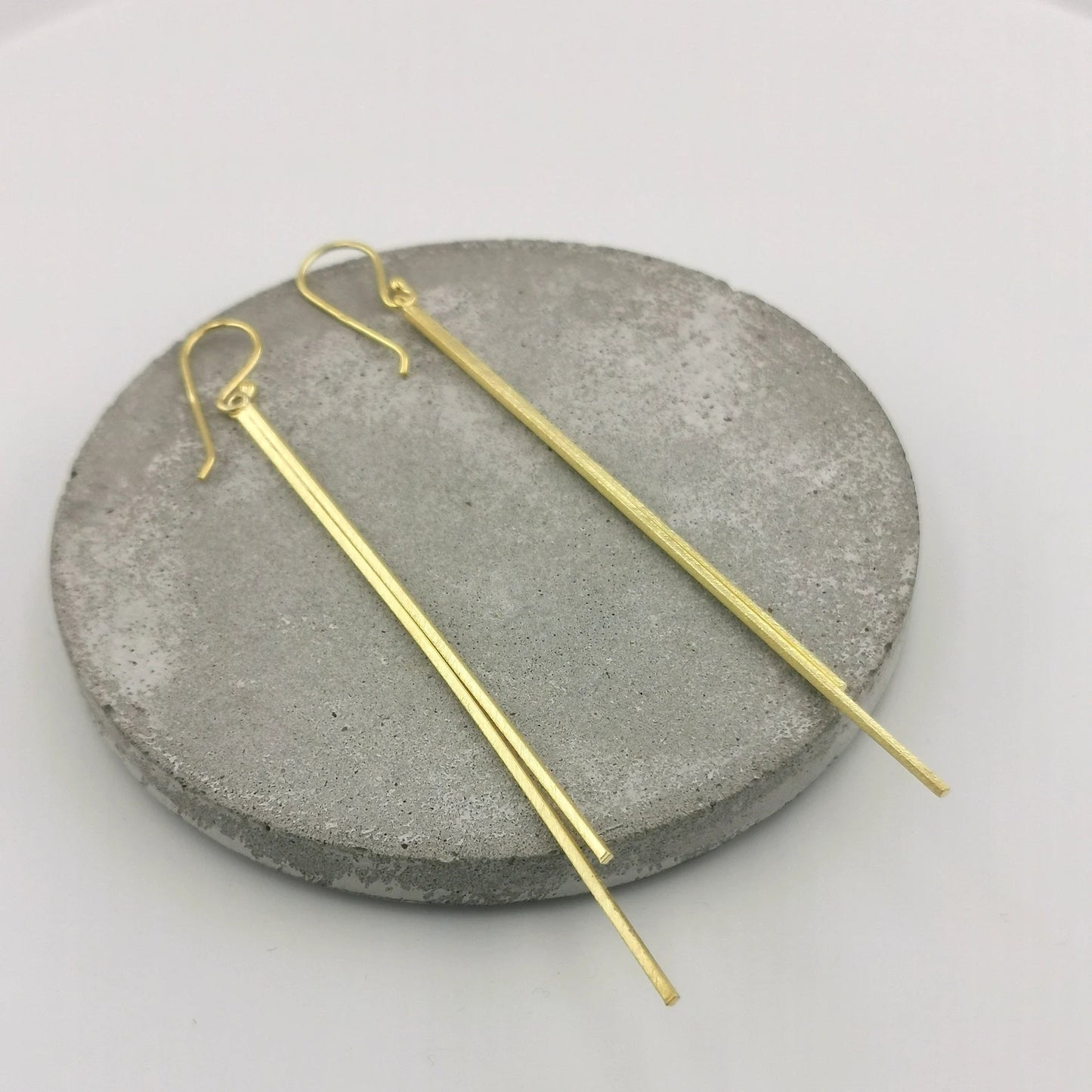 Aros Minimalistas de Barras en Plata 925 Bañados en Oro 18k