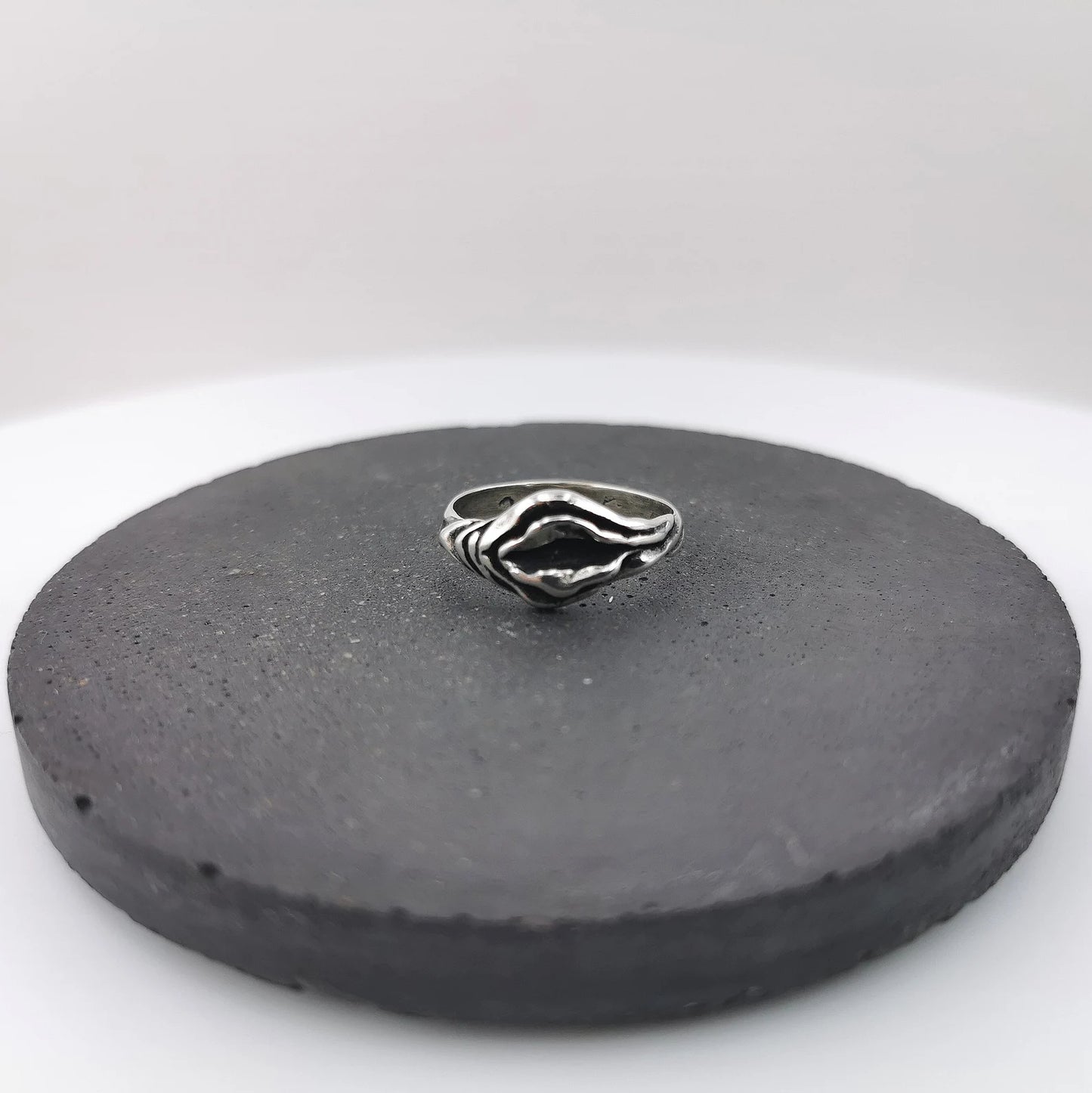 Anillo Unisex Vulva de Plata 925